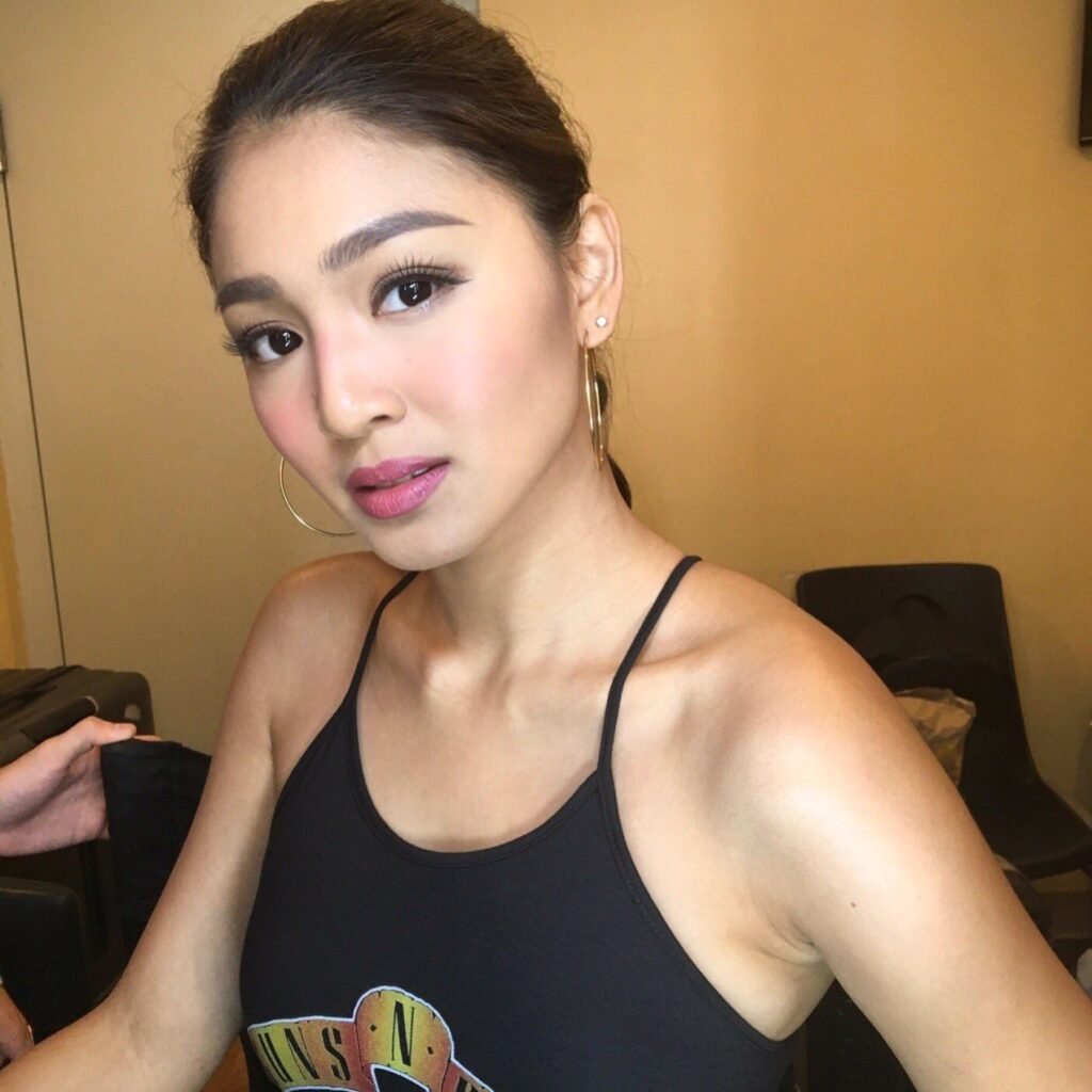 nadine-lustre-hot51live