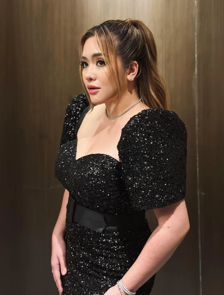 Angeline Quinto-hot51live