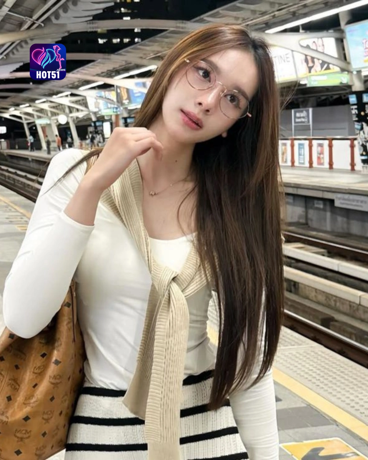 You are currently viewing Hot51  Ứng Dụng Livestream Hot Nhất VN